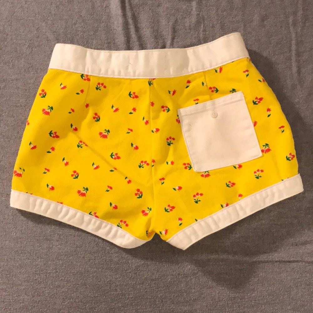 Patterned shorts - Picture 7 of 7